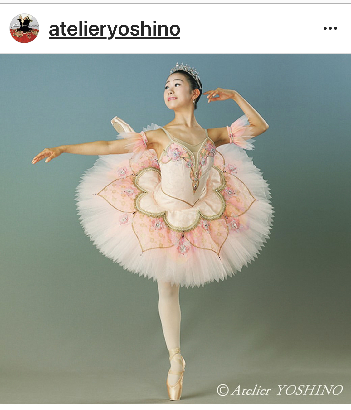 アトリエヨシノ新作衣裳Instagram並びに Ballet Days NO.14掲載